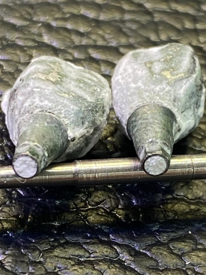 UCLAs e cilindros de cobalto-cromo LockFit no protocolo laboratorial